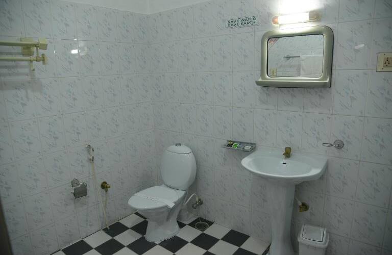 Aanand Mangal Guest House, Mandsaur 2